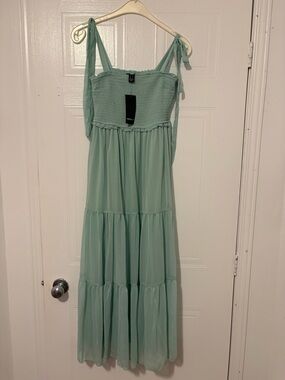 Forever 21 Mint Green Tie-Shoulder Smocked Maxi Dress